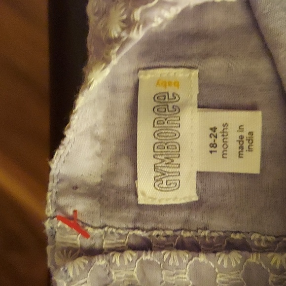 Baby girl's Gymboree short set - Picture 4 of 8